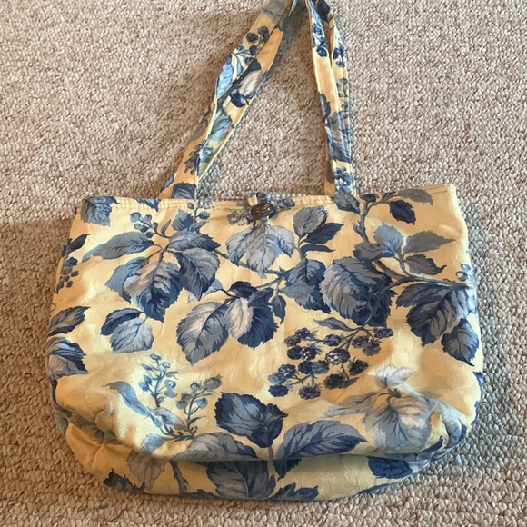 Avril’s Designs Handbags - Tote by: Avril’s Designs, New Jersey